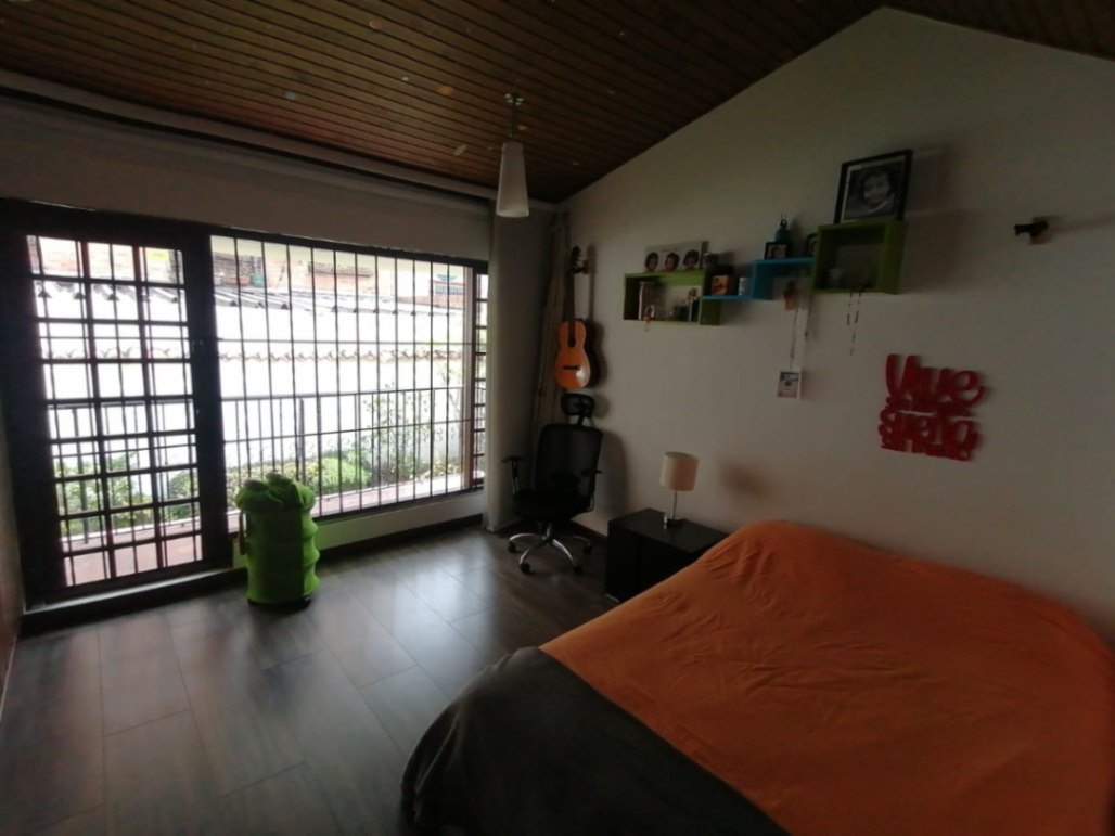 Cl. 118 #No. 19-52, Bogotá, Colombia 3